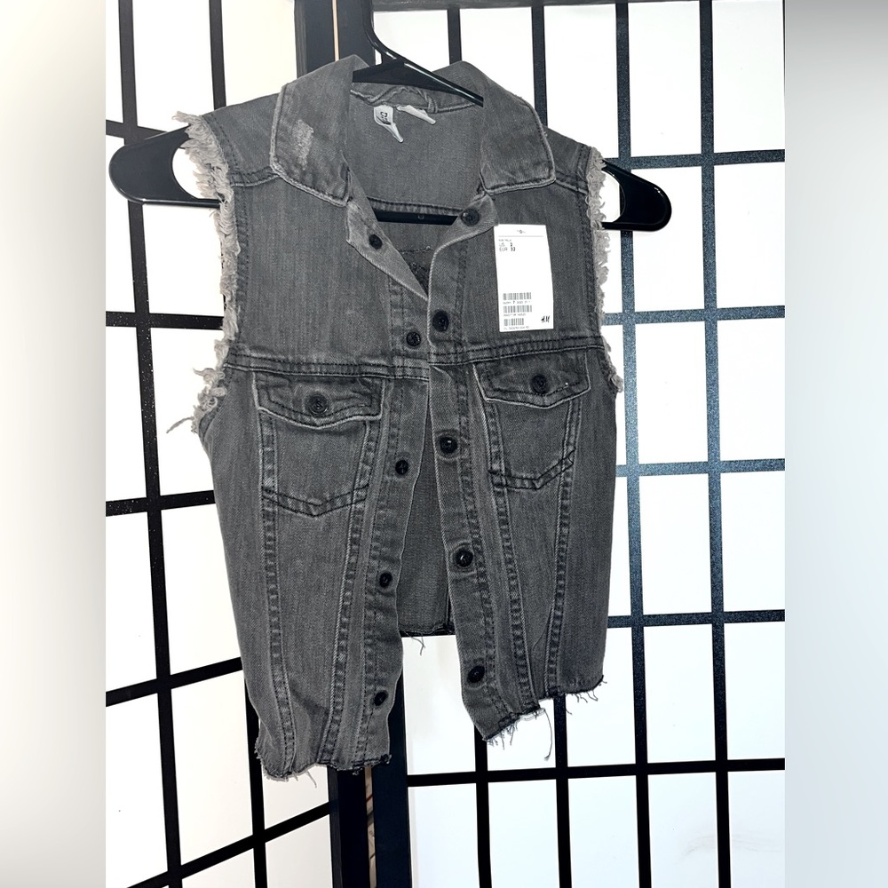 H&M vest